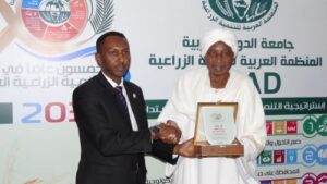 احتفالية المنظمة بيوم الزراعة العربي - تكريم معالي وزير الزراعة في جمهورية الصومال